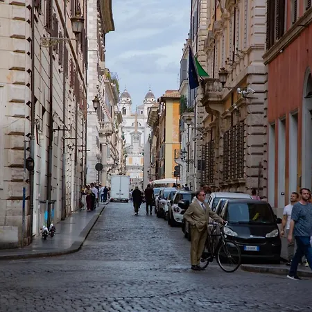 Repetita Juvant Oda ve Kahvaltı Roma