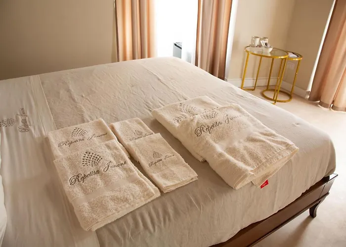 Repetita Juvant 4* Roma