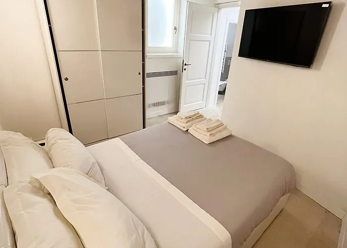 Repetita Juvant Bed & Breakfast Roma