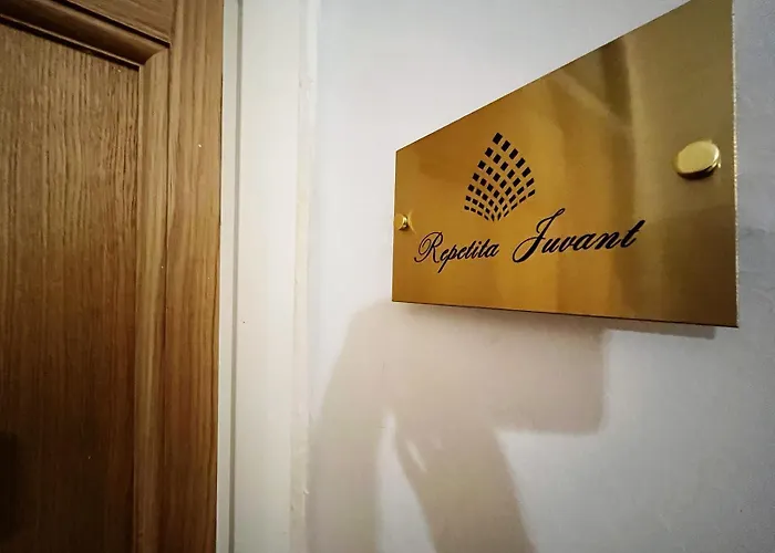 Bed & Breakfast Repetita Juvant